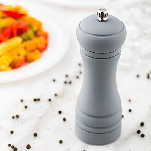 Restaurantware 6-In Classic French Pepper Mill 1