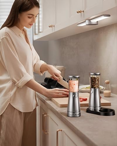 Electric Salt and Pepper Grinder Set with Adjustable Coarseness
