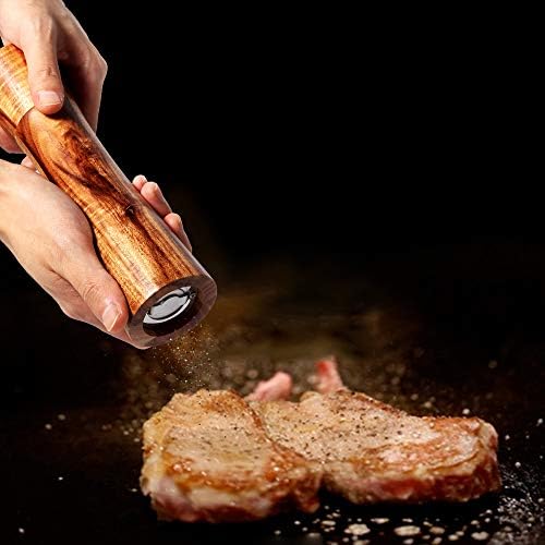 Ouktor Salt Pepper Mill Set
