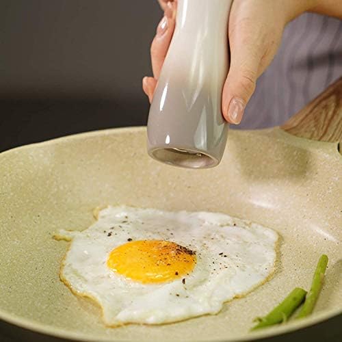 Adjustable Wood Salt and Pepper Grinder