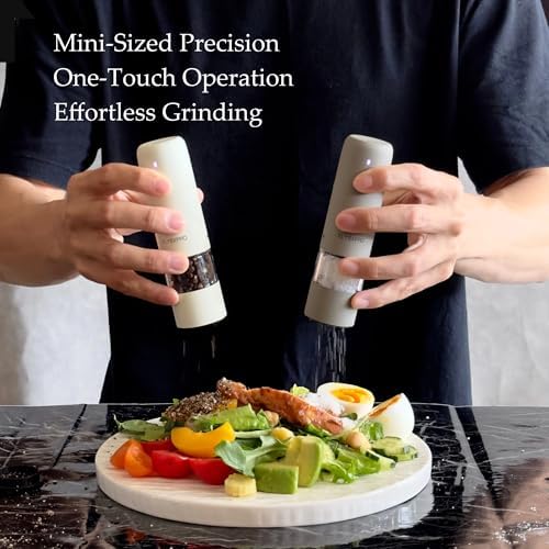 Compact Rechargeable Salt Pepper Grinder Set for Travelers